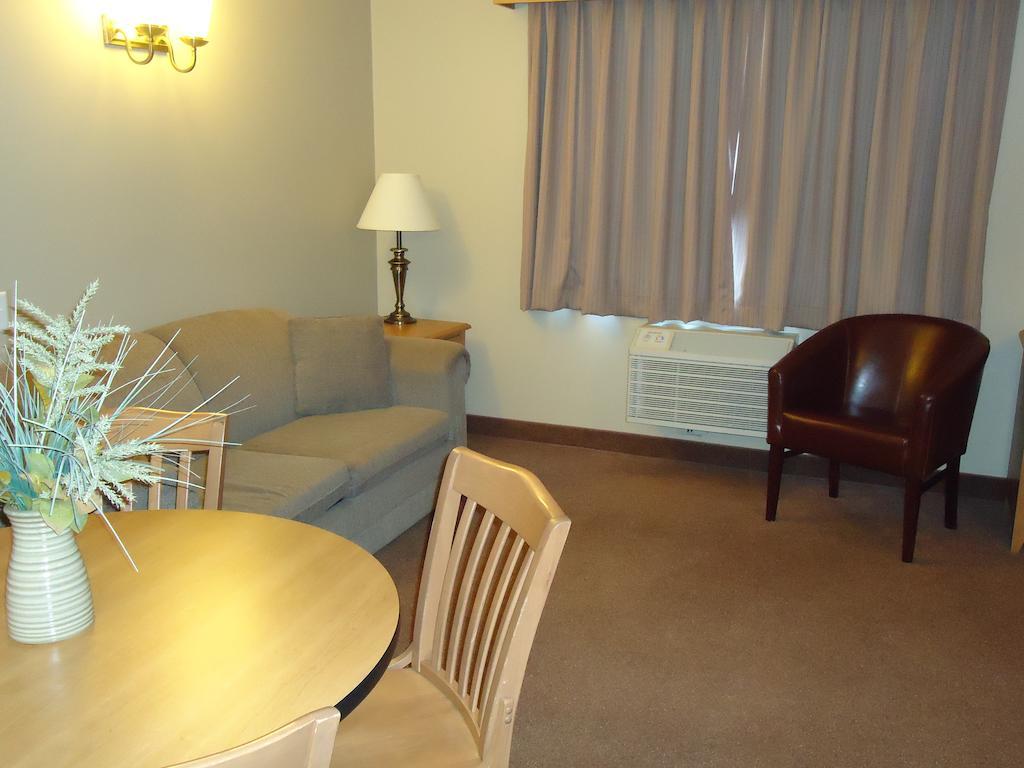 Auberge Bouctouche Inn&Suites Extérieur photo